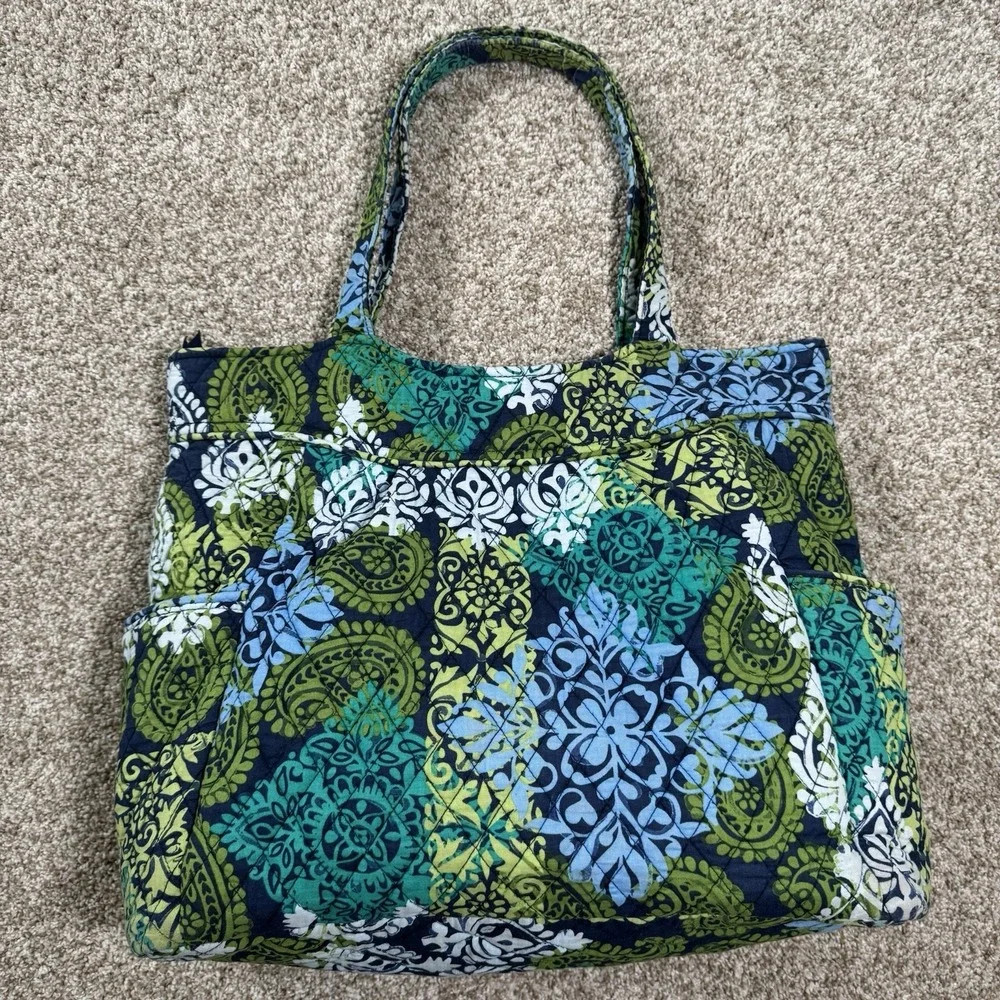Vera Bradley Caribbean Sea Tote Side Pockets Inside Zip Pocket